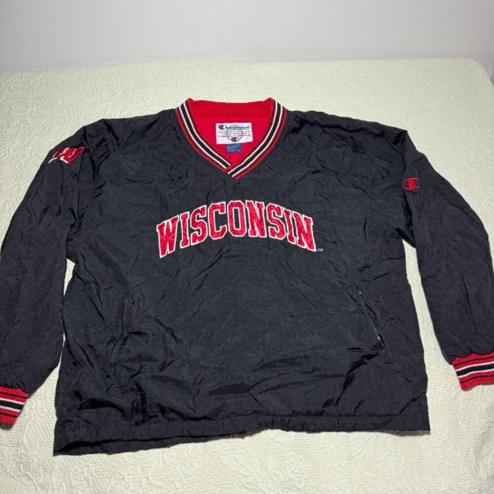 Vintage 90s Champion Wisconsin Badgers V-Neck Nylon Pullover Windbreaker Size XL